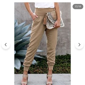 Beige cotton pocketed joggers-never worn